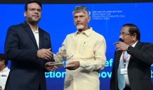 ముఖ్య మంత్రి చంద్రబాబునాయుడు